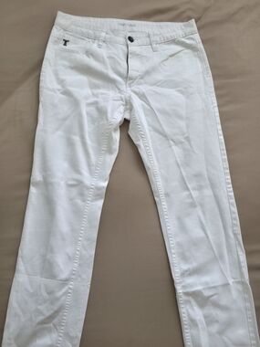 Tristan Slim Straight Jeans in White